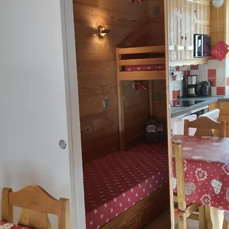 Appartement Résidence Pierre De Soleil - Rénové · Aux Pieds Mae-3639 *